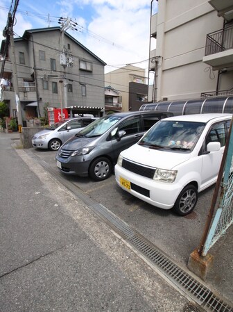 美幸マンションの物件外観写真